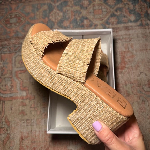 Matisse Shoes - Coconuts by Matisse Ocean Ave Espadrille Platform Sandal